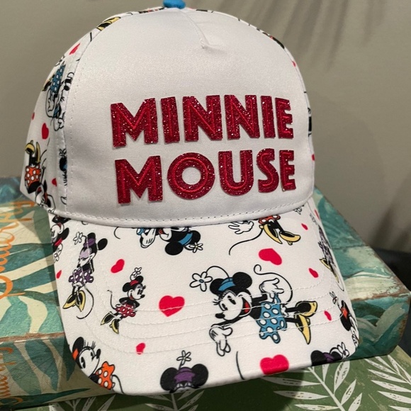 Disney Accessories - NWT Minnie Mouse Character Colors Hat